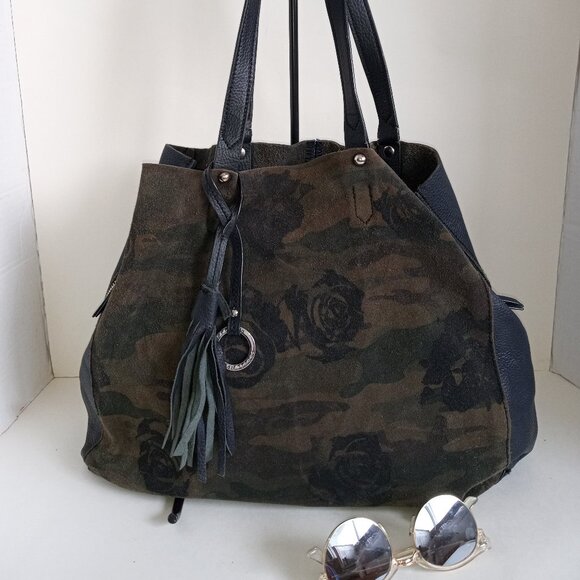 Sanctuary Camouflage Tote Bag - Picture 1 of 16